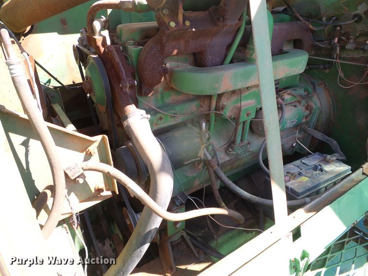 image for item DH4870 John Deere 7700 combine