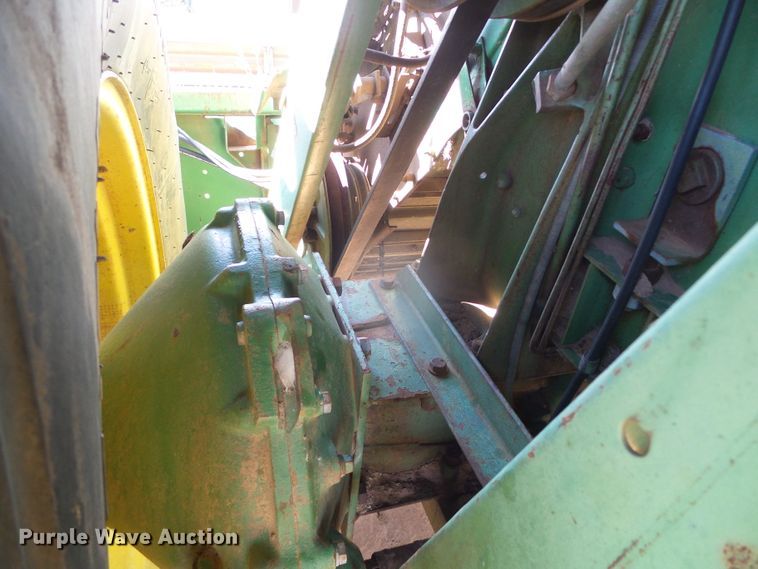 image for item DH4870 John Deere 7700 combine