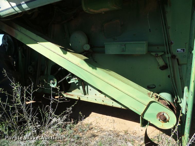 image for item DH4870 John Deere 7700 combine