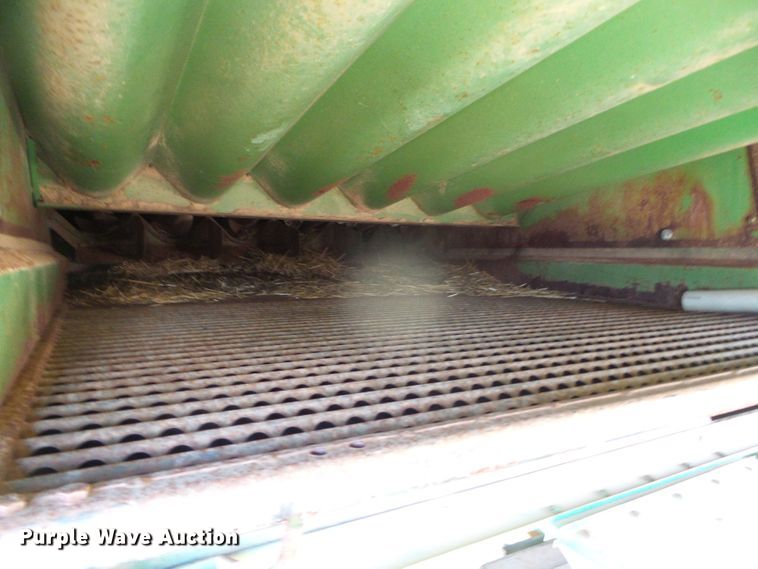 image for item DH4870 John Deere 7700 combine