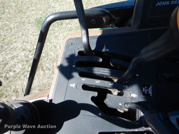 image for item DH6469 1994 John Deere 6400 tractor