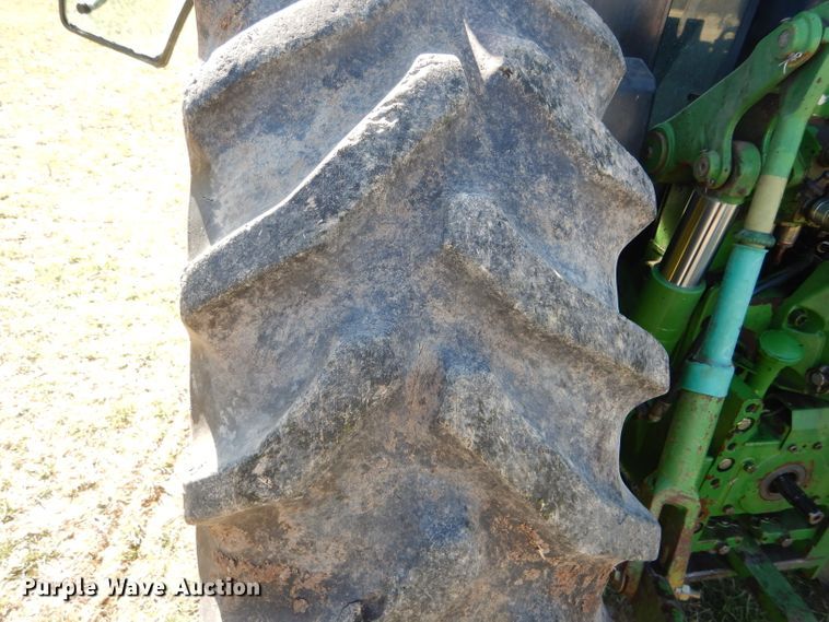 image for item DH6469 1994 John Deere 6400 tractor