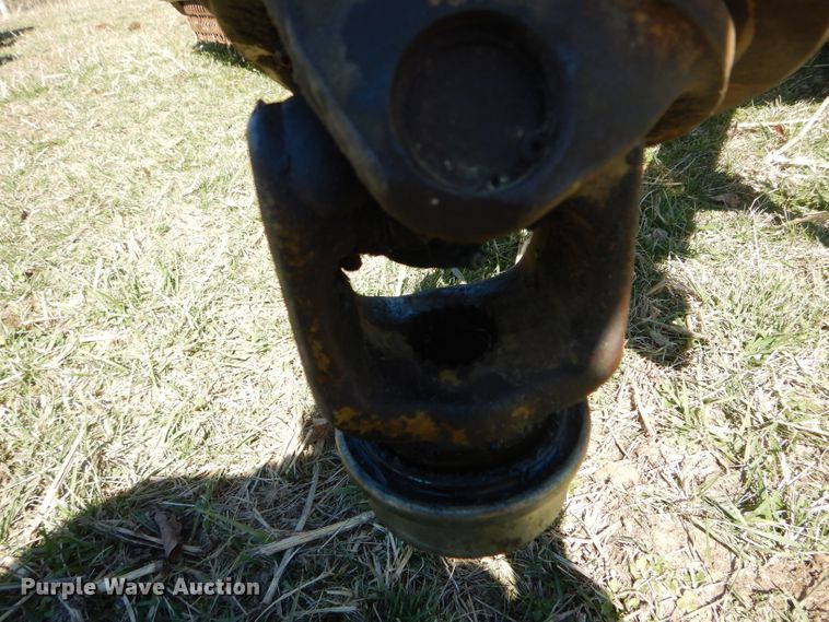 image for item DH6473 1994 John Deere 1518 rotary mower