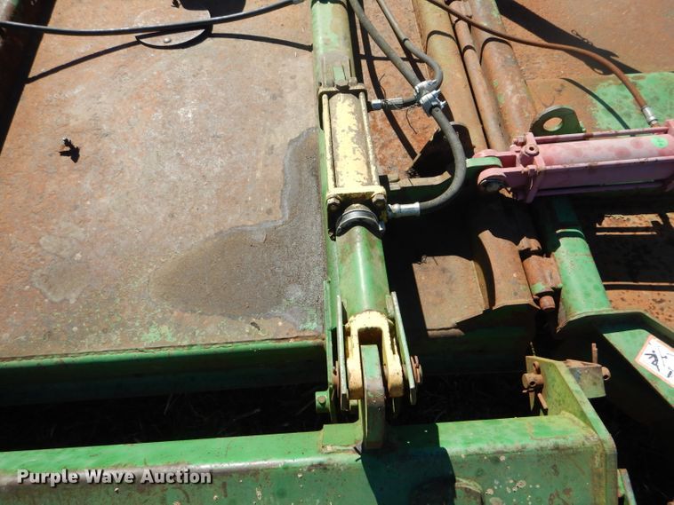 image for item DH6473 1994 John Deere 1518 rotary mower