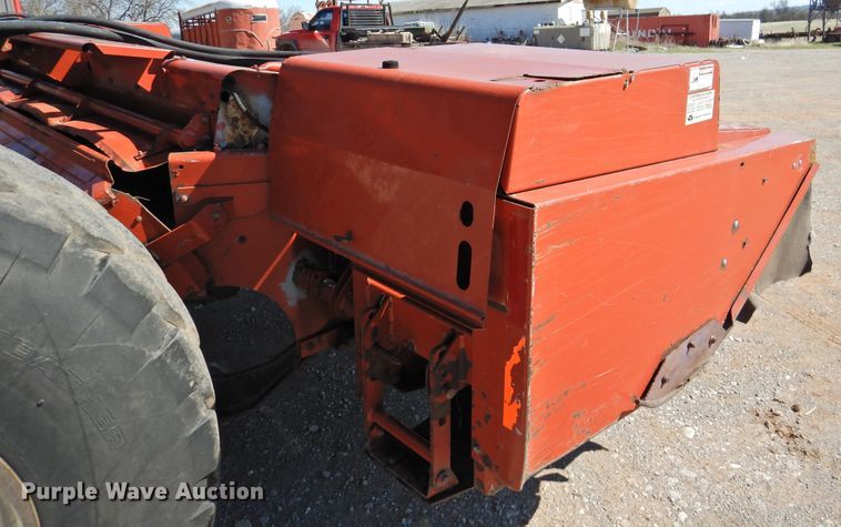 image for item DI0059 2009 Massey-Ferguson 9635 windrower