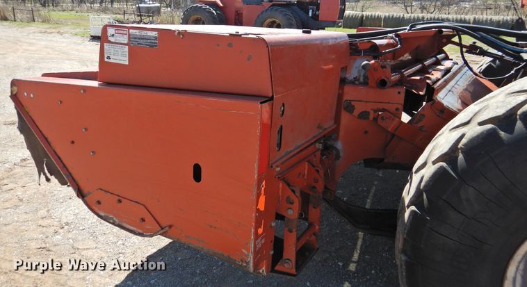 image for item DI0059 2009 Massey-Ferguson 9635 windrower