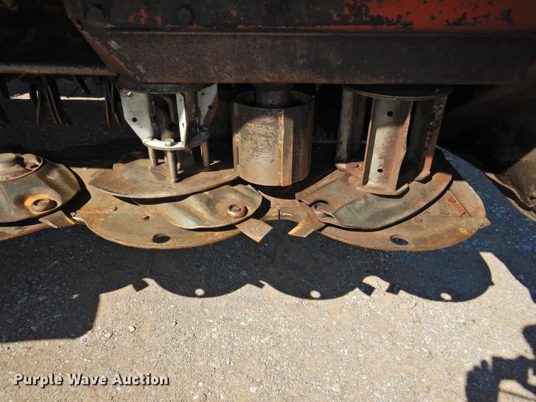 image for item DI0059 2009 Massey-Ferguson 9635 windrower