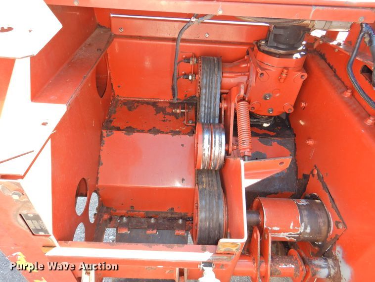 image for item DI0059 2009 Massey-Ferguson 9635 windrower