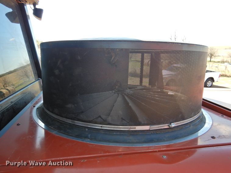 image for item DI0059 2009 Massey-Ferguson 9635 windrower