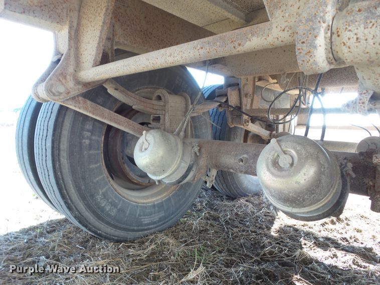 image for item EM9936 1985 Jet JETC-Grain double hopper bottom grain trailer