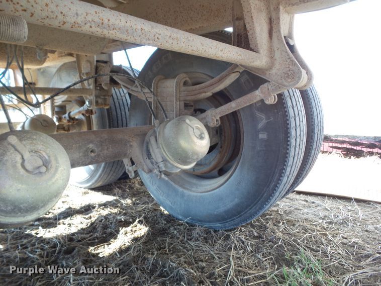 image for item EM9936 1985 Jet JETC-Grain double hopper bottom grain trailer