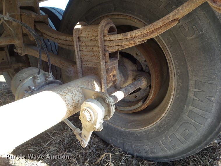 image for item EM9936 1985 Jet JETC-Grain double hopper bottom grain trailer