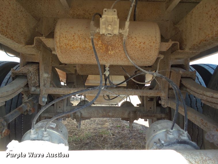 image for item EM9936 1985 Jet JETC-Grain double hopper bottom grain trailer