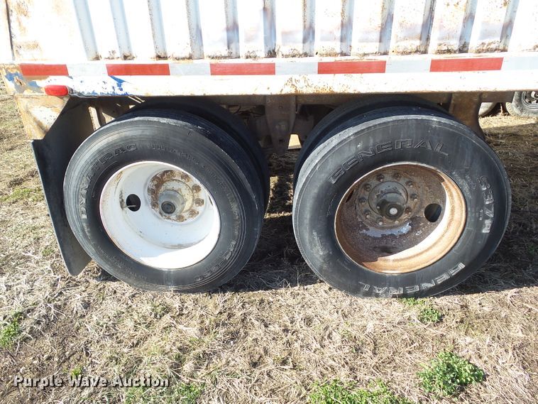 image for item EM9936 1985 Jet JETC-Grain double hopper bottom grain trailer