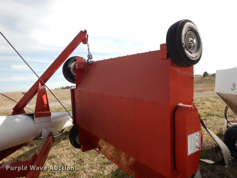 image for item FD9946 Art's Way SD205308 grain auger