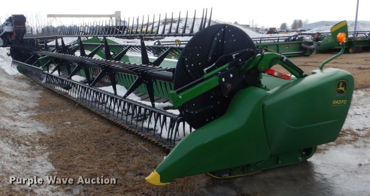 image for item FU9247 2018 John Deere 640FD draper head