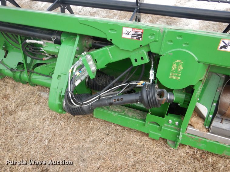 image for item FU9247 2018 John Deere 640FD draper head