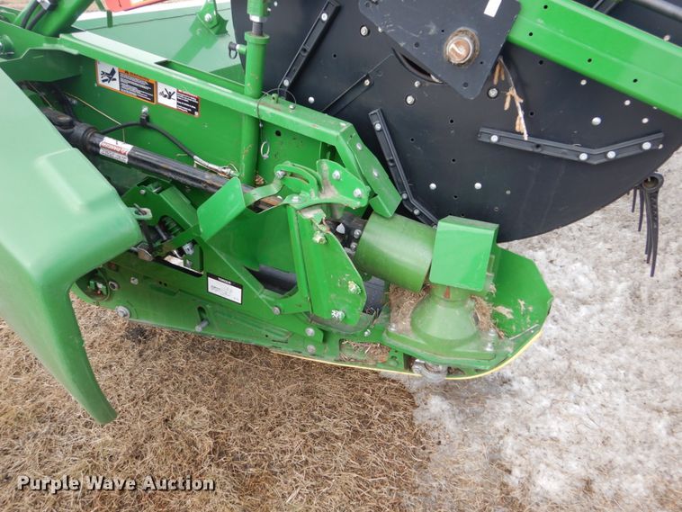 image for item FU9247 2018 John Deere 640FD draper head