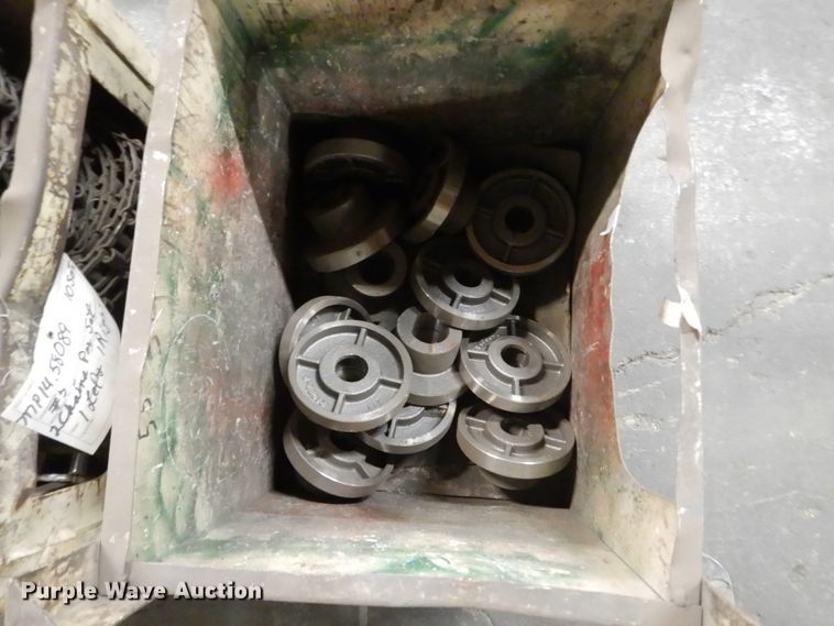 image for item FX9053 Art's Way Manufacturing parts