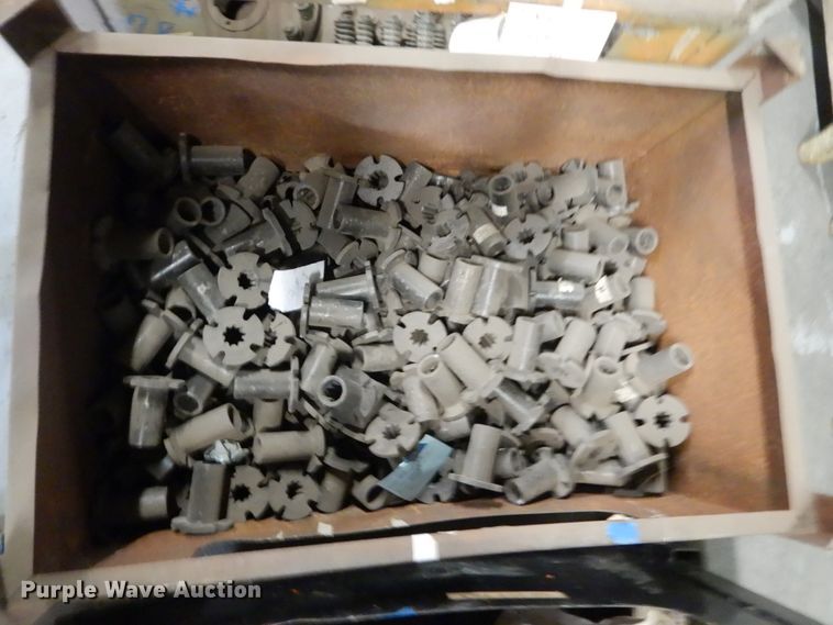 image for item FX9054 Art's Way Manufacturing parts