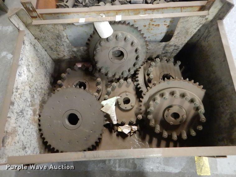 image for item FX9054 Art's Way Manufacturing parts