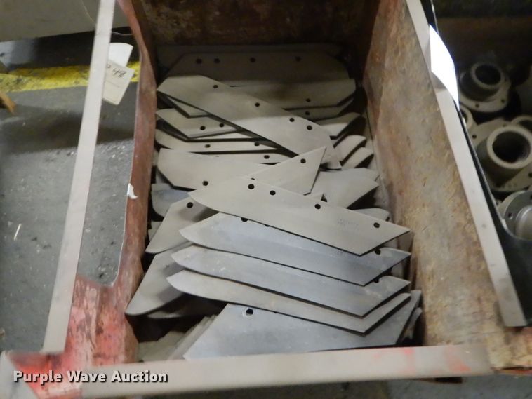 image for item FX9055 Art's Way Manufacturing parts