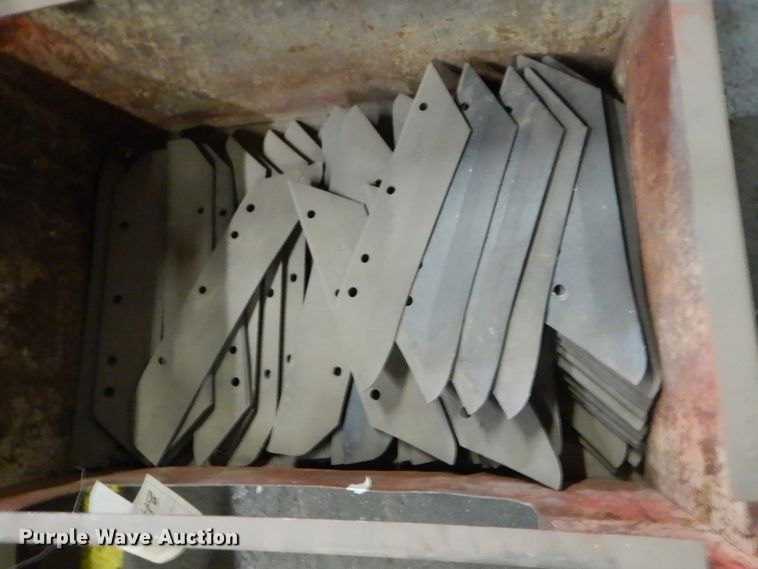 image for item FX9055 Art's Way Manufacturing parts