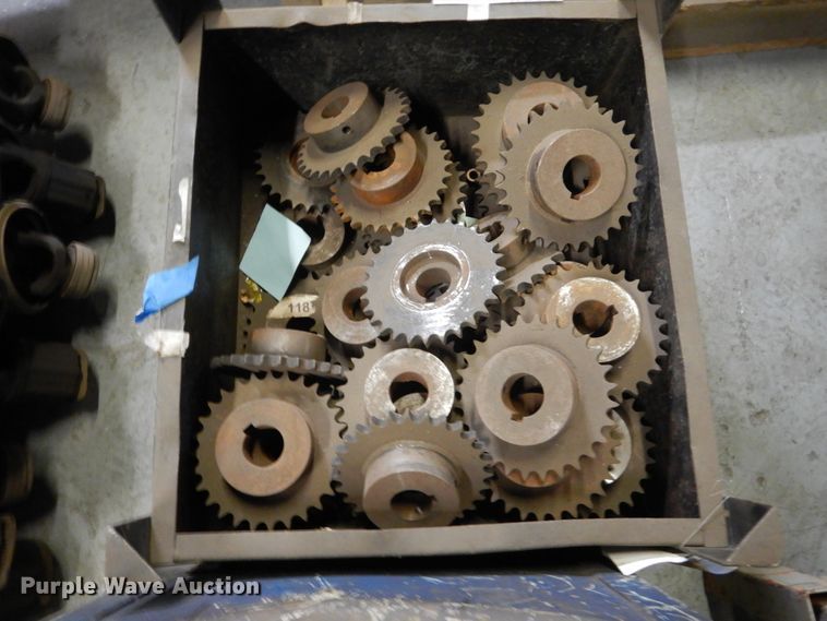 image for item FX9056 Art's Way Manufacturing parts