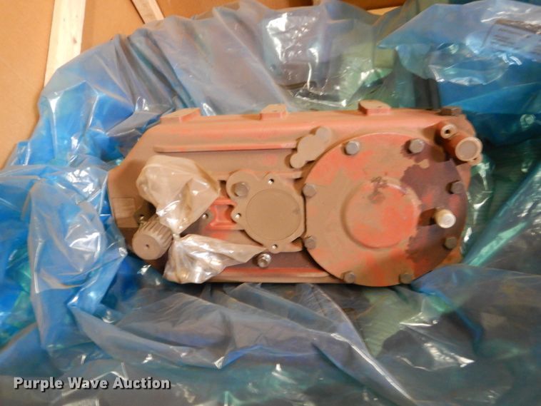image for item FX9058 (5) Art's Way Manufacturing gearbox reducers
