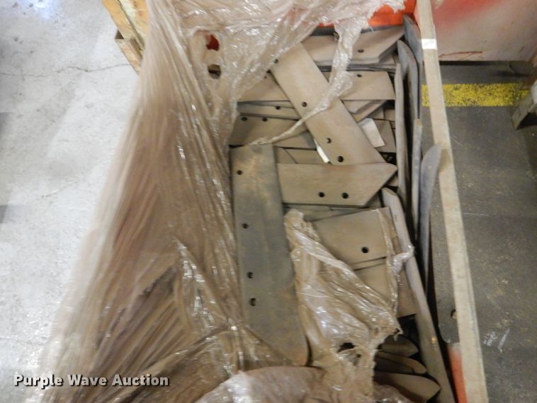 image for item FX9061 Art's Way Manufacturing parts