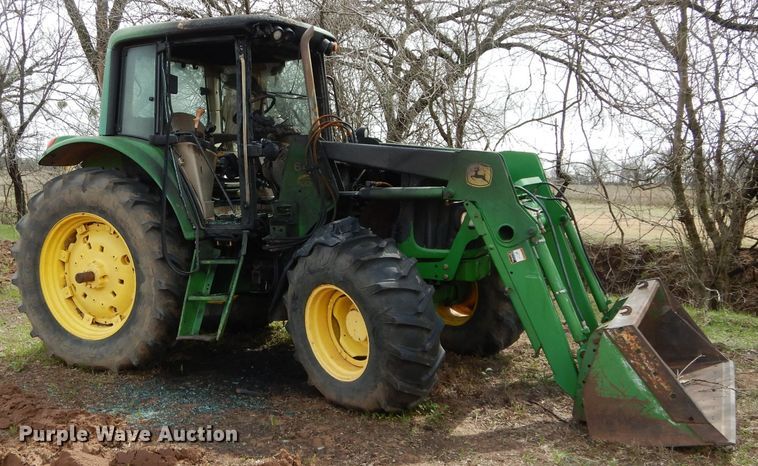 image for item GK9082 2004 John Deere 6420 tractor