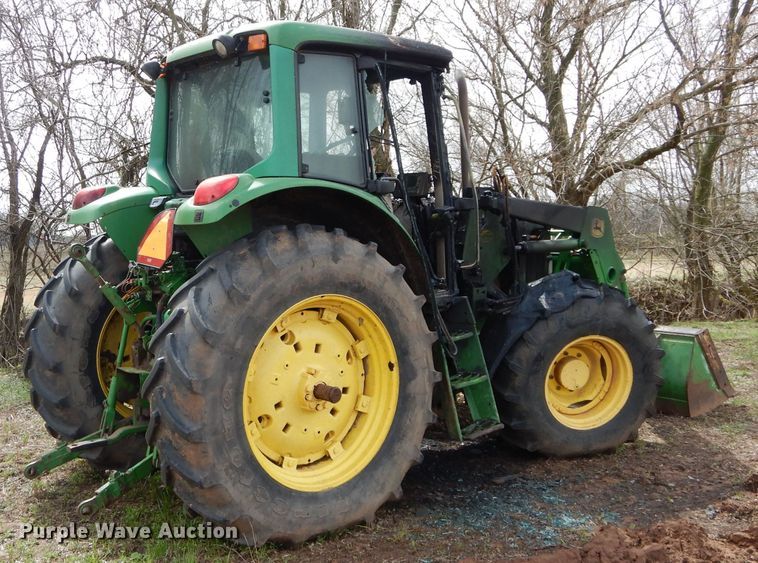 image for item GK9082 2004 John Deere 6420 tractor