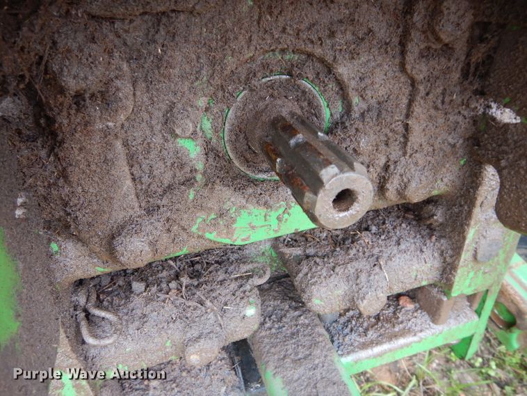 image for item GK9082 2004 John Deere 6420 tractor