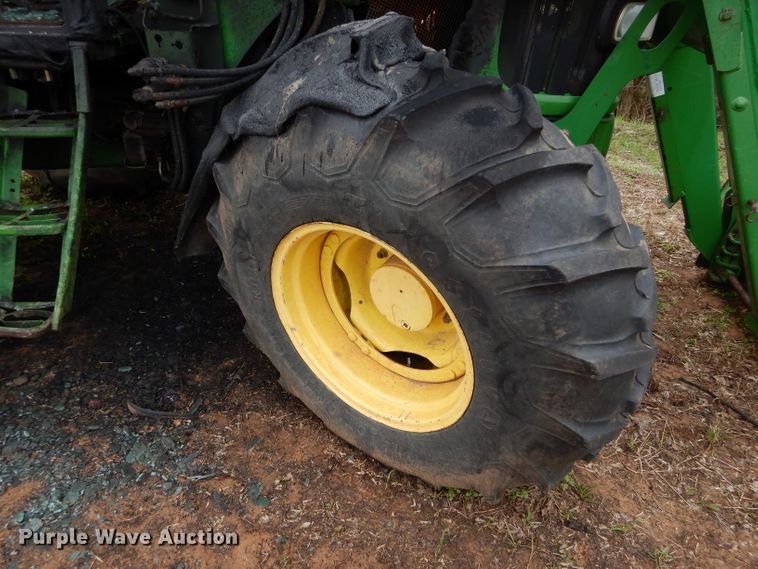 image for item GK9082 2004 John Deere 6420 tractor