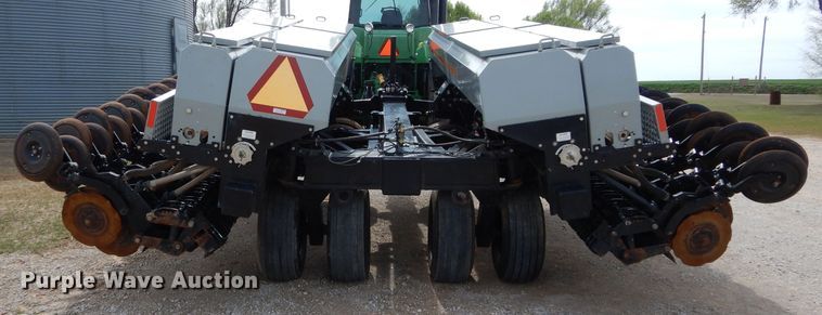 image for item GK9132 2008 CrustBuster 4030 All Plant no-till grain drill