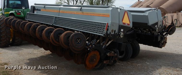 image for item GK9132 2008 CrustBuster 4030 All Plant no-till grain drill