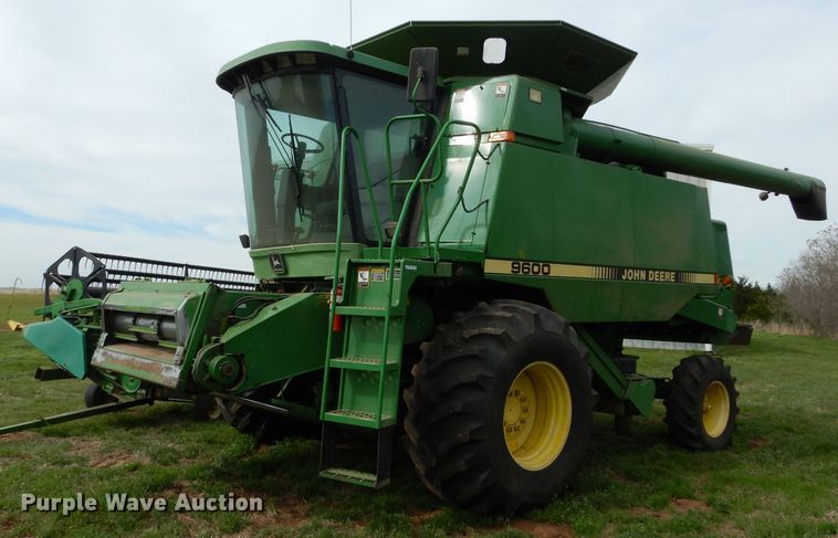 image for item GK9133 John Deere 9600 combine