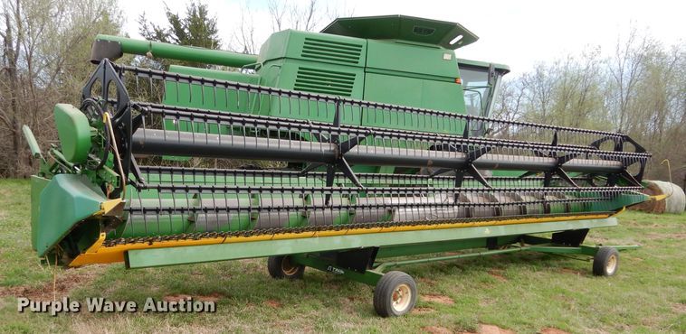 image for item GK9143 1996 John Deere 930 flex head