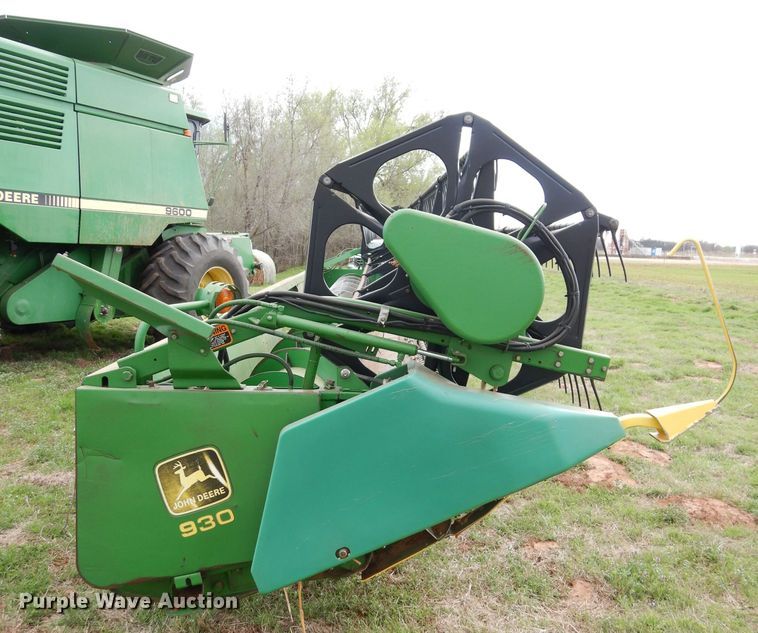 image for item GK9143 1996 John Deere 930 flex head
