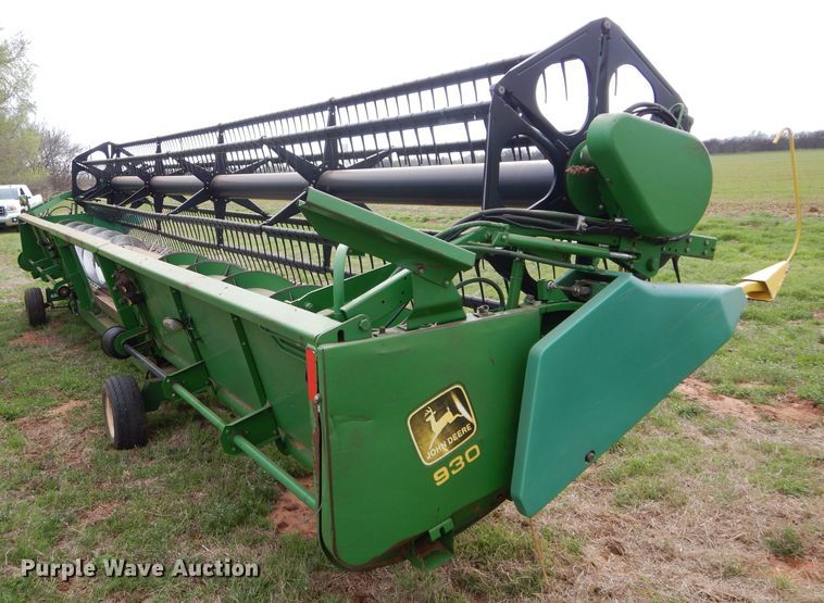 image for item GK9143 1996 John Deere 930 flex head