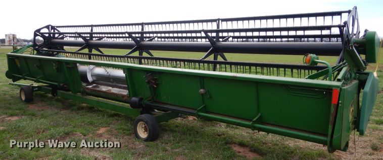 image for item GK9143 1996 John Deere 930 flex head