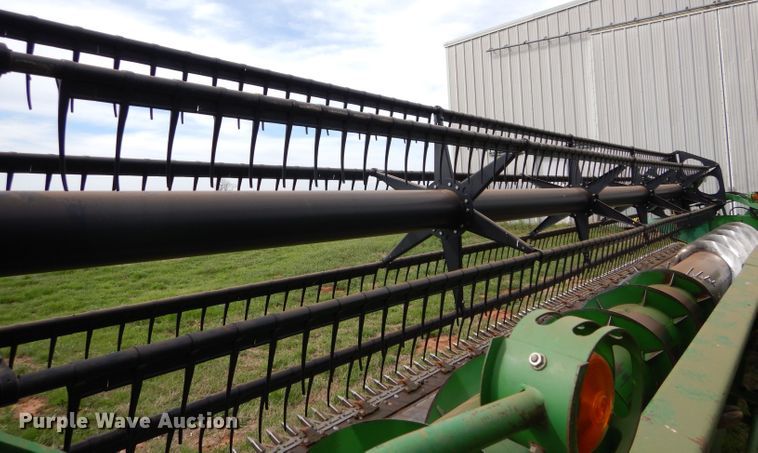 image for item GK9143 1996 John Deere 930 flex head