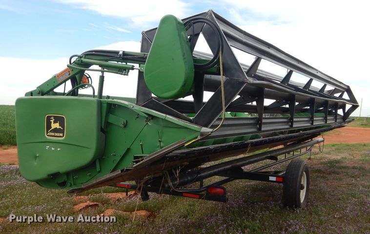 image for item GK9144 John Deere 930 rigid head