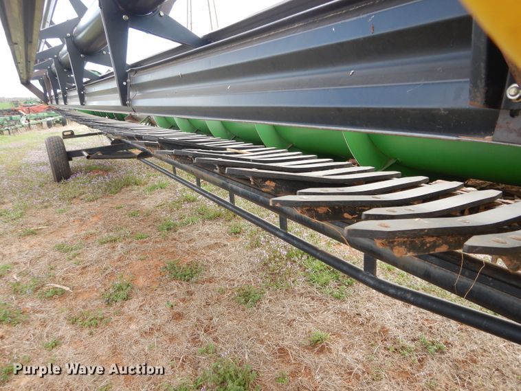 image for item GK9144 John Deere 930 rigid head