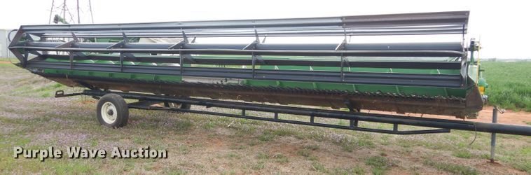 image for item GK9144 John Deere 930 rigid head