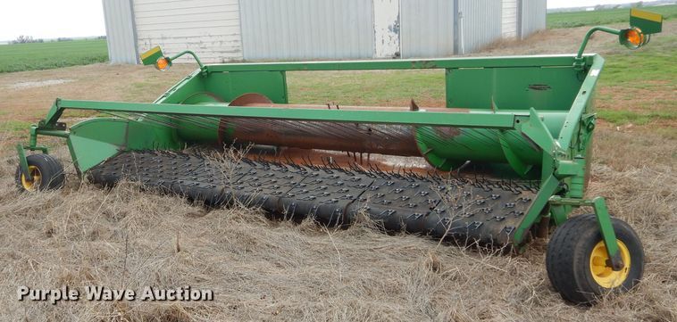 image for item GK9145 John Deere 914P pickup head