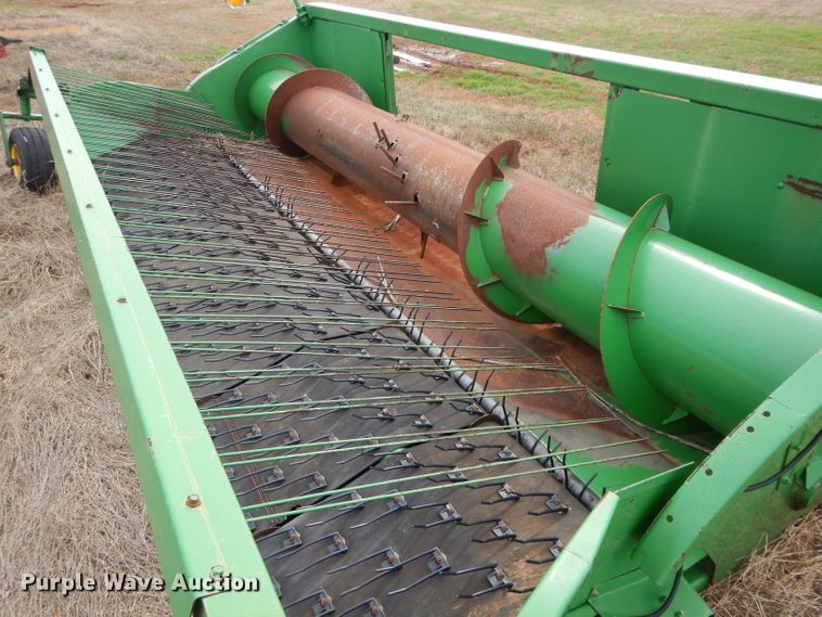image for item GK9145 John Deere 914P pickup head
