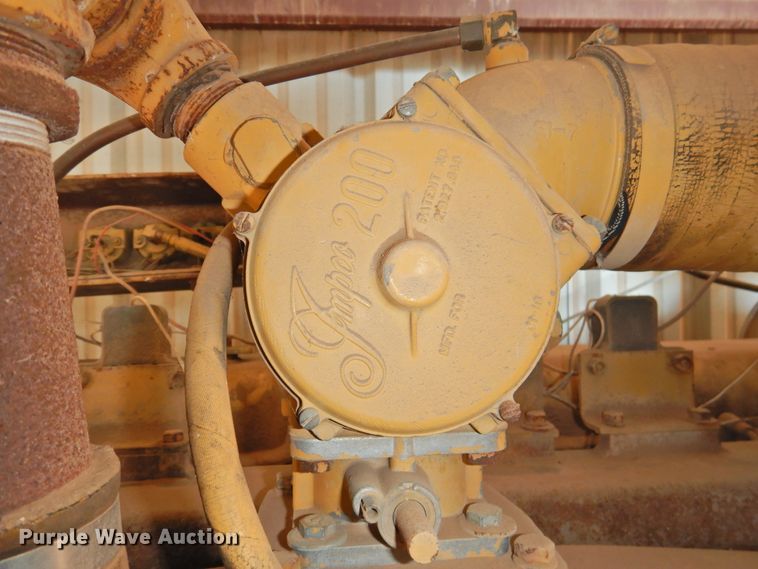 image for item GN9759 Caterpillar 342G six cylinder natural gas engine