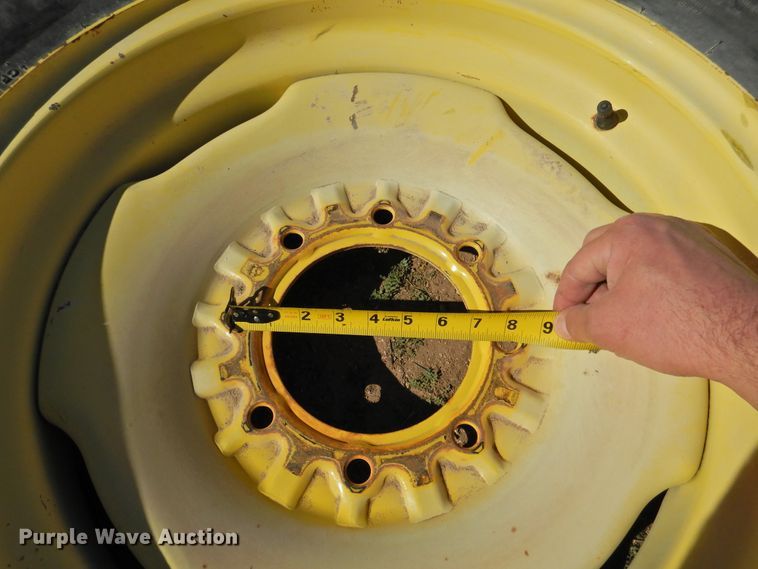 (2) Titan 7.520SL tires in Spearman, TX Item GN9777 sold Purple Wave