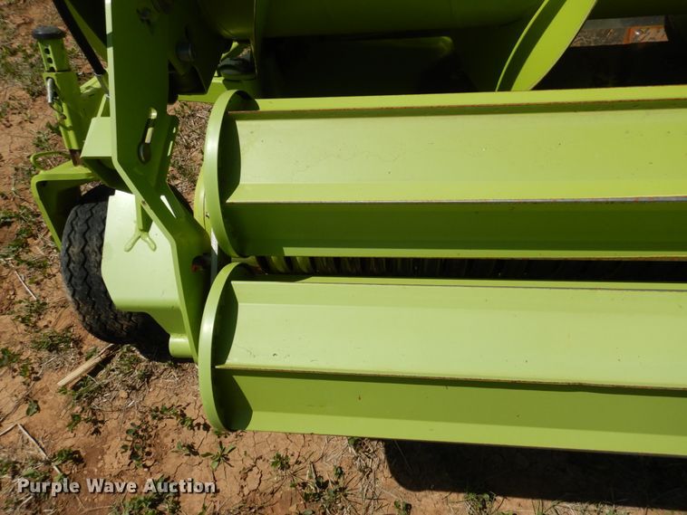 image for item GN9803 2015 Claas 380 pickup head